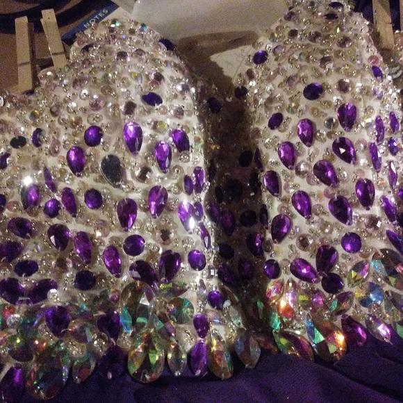 Dress - Picture 2 of 2